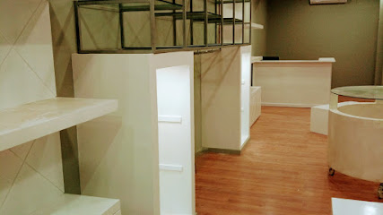 Desgens Sebastian - San Juan 1 AF1QipMBI2lIhSsjgkiQW9hMOKbGmjGVqXRl6lKxwfUDw427 h240 k no