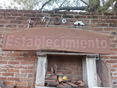 Cartelerias En Madera Pala - Concepción 1 AF1QipOx wfZYa0 Y 51Uhz9OD2O6qk0PsLd7wnRbAInw408 h306 k no