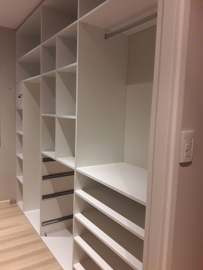 AF1QipP KFNn8SUE 2oE7CAYk4vSIfDTcyf6 z2gGzcmw408 h544 k no