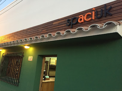 AF1QipPM7 BWWnPQ4bEa2DUQGqWz867f6Gu56hNFv8 ew408 h306 k no