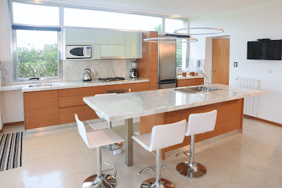 AF1QipPwPV1w1EM8vFwMnw0hAyaJOwO2WOquN5gifw7kw408 h272 k no